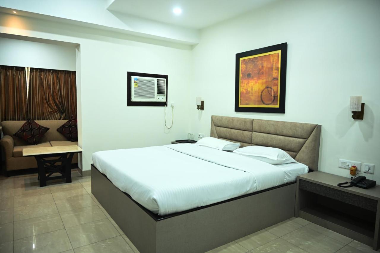 Elgin Suites Calcutta Eksteriør billede