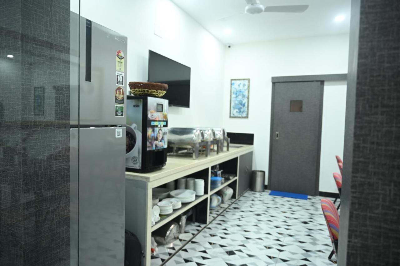 Elgin Suites Calcutta Eksteriør billede