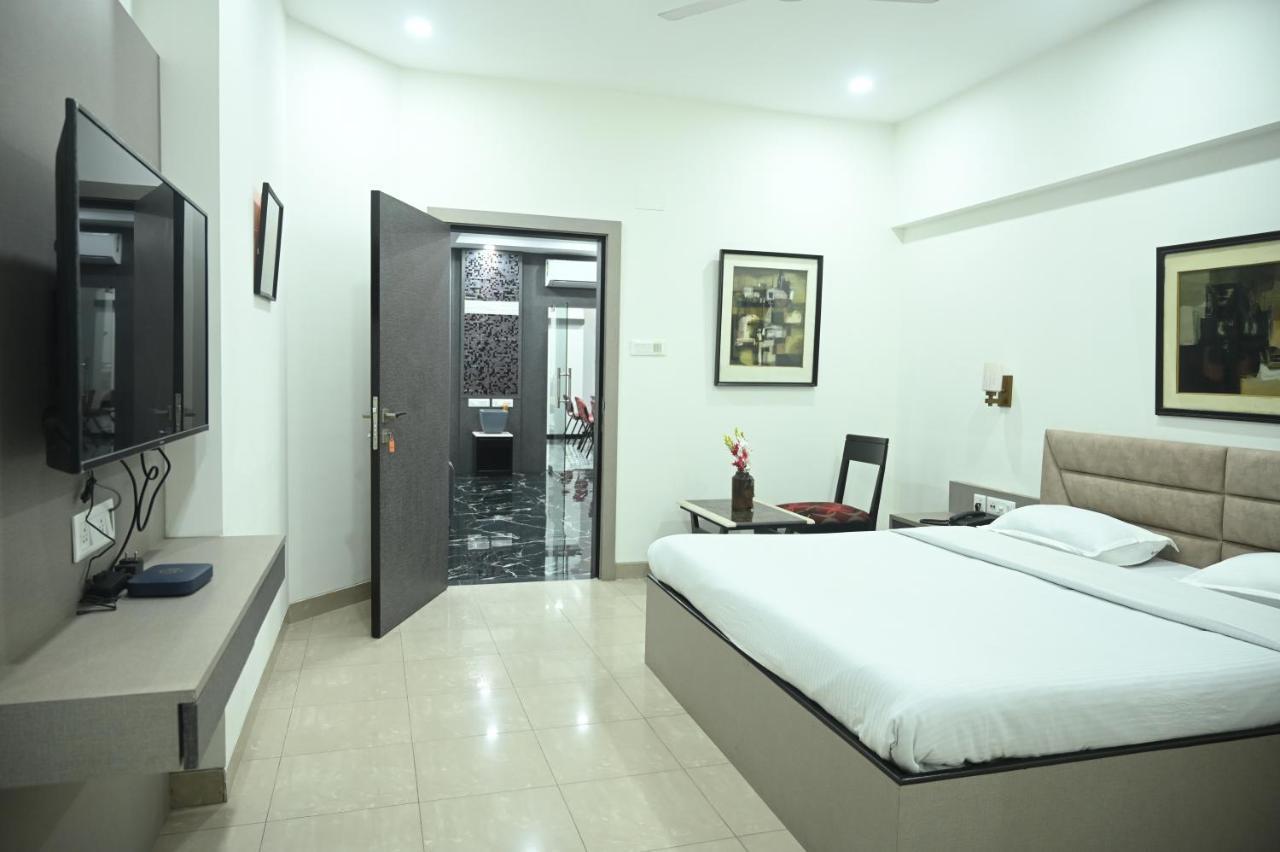 Elgin Suites Calcutta Eksteriør billede